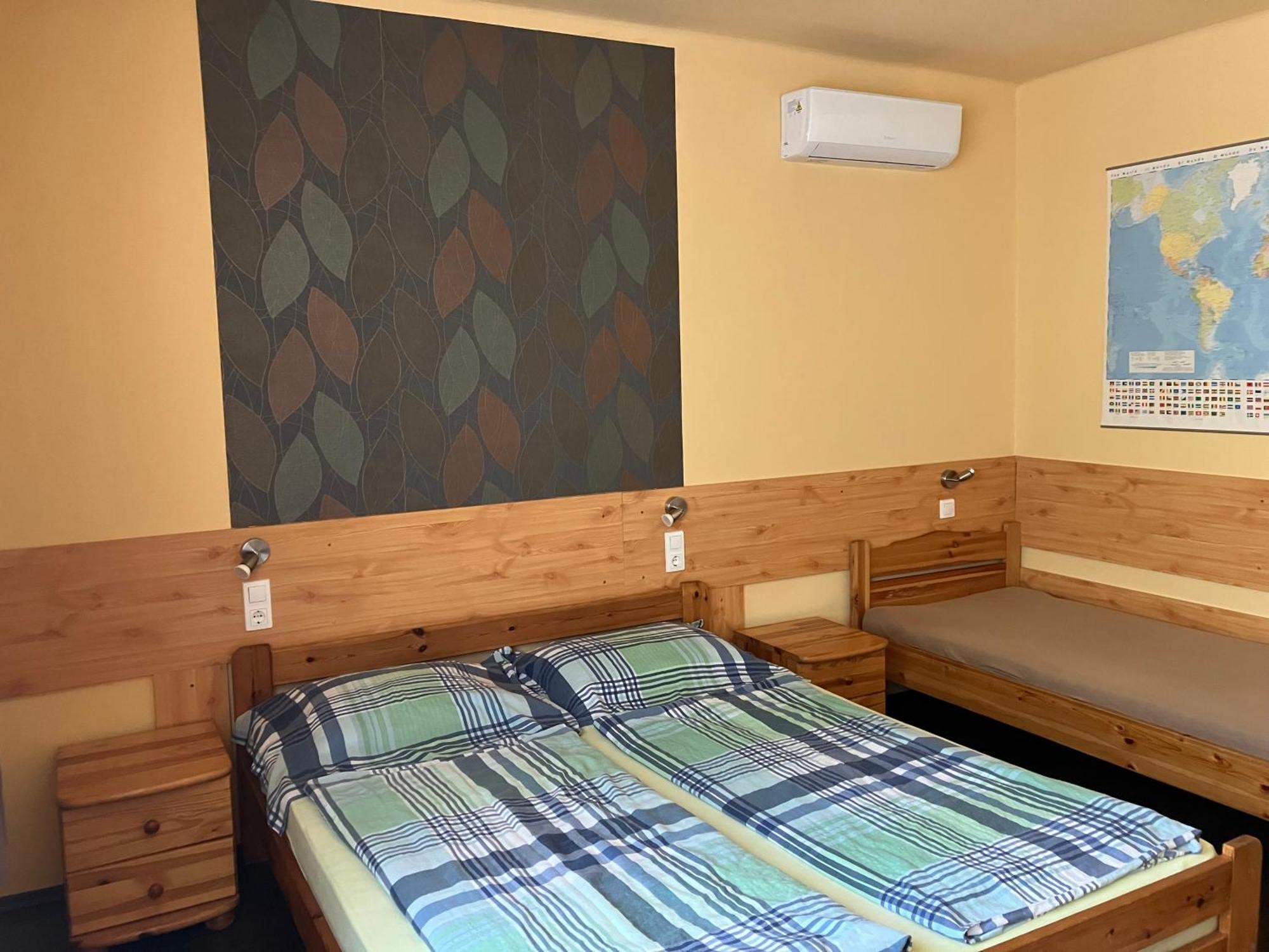 Adel Apartman Sárvár Exterior foto